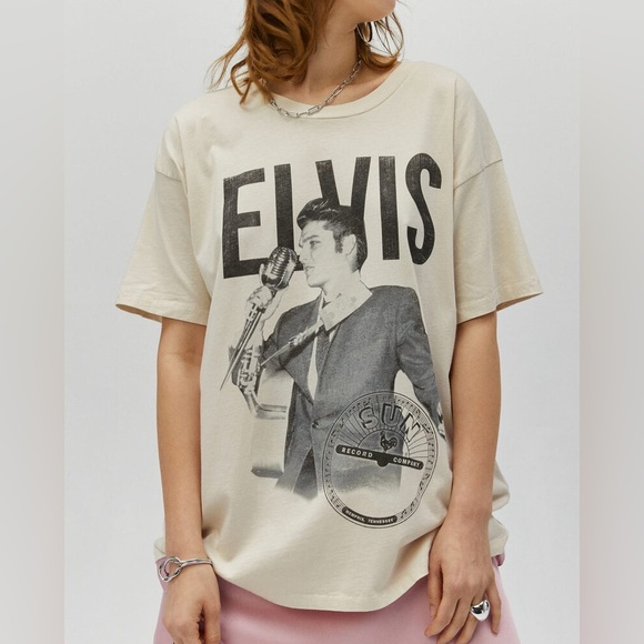 DAYDREAMER SUN RECORDS X ELVIS MERCH TEE - Picture 2 of 2